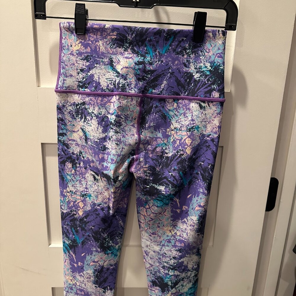 Rhythmic Tight Reversible - Picture 3 of 9